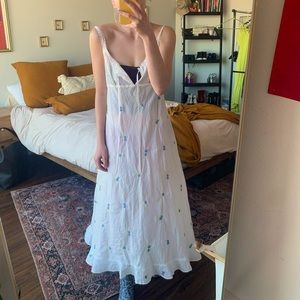 Vintage VS nightgown